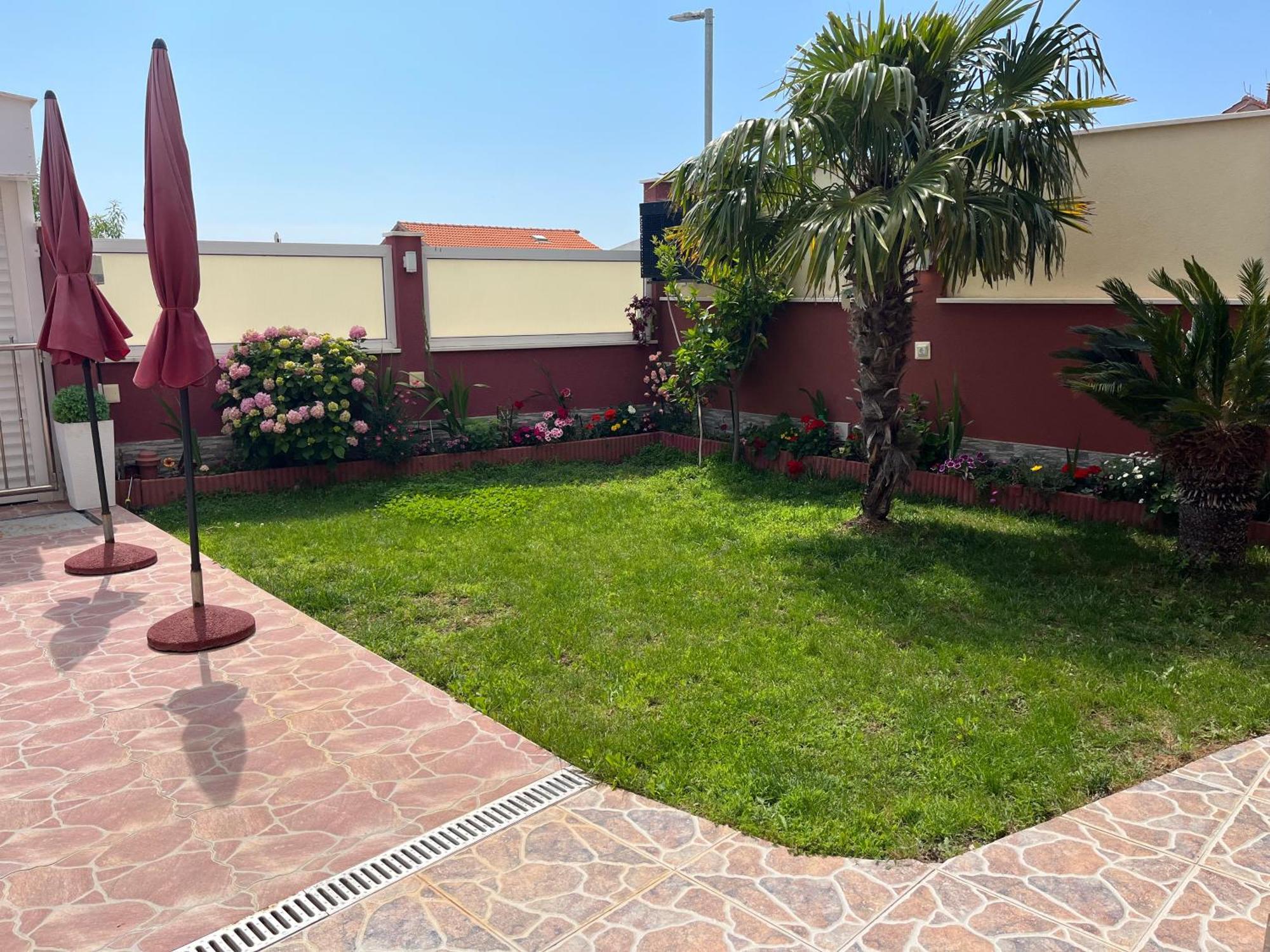 Apartments Villa Stella Maris 로고즈니차 외부 사진