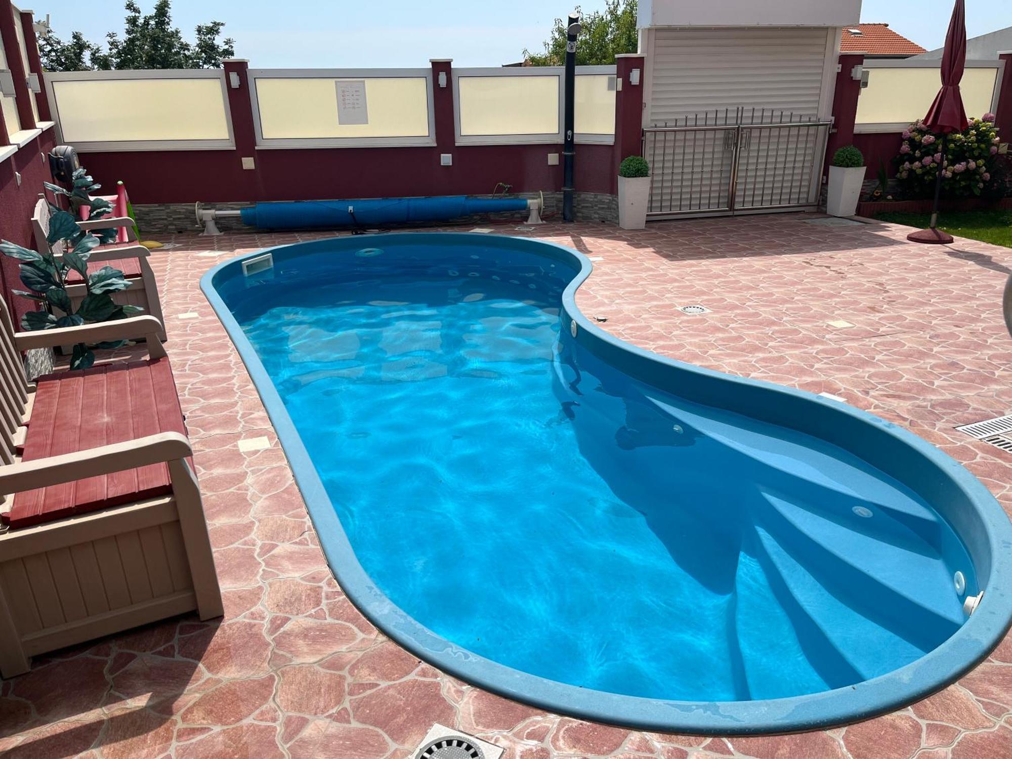 Apartments Villa Stella Maris 로고즈니차 외부 사진